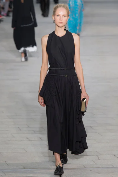 Look 23